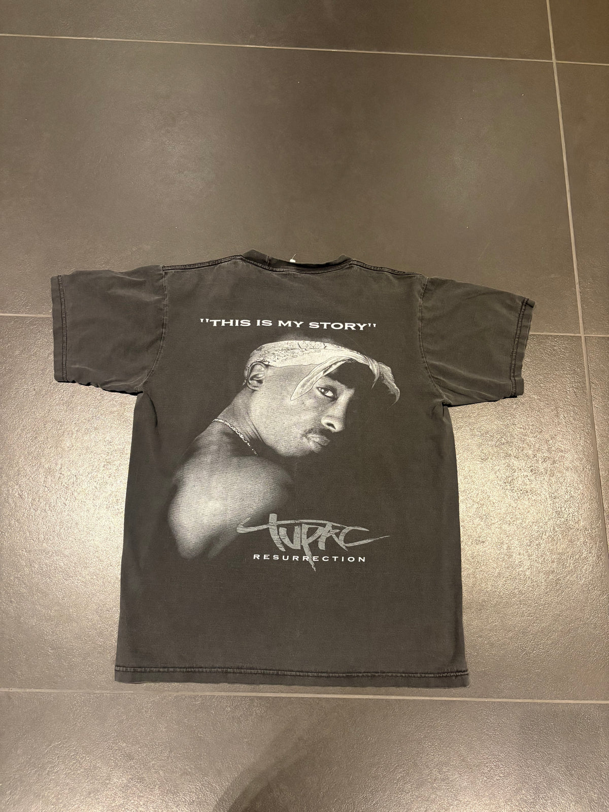 2 pac vintage tee